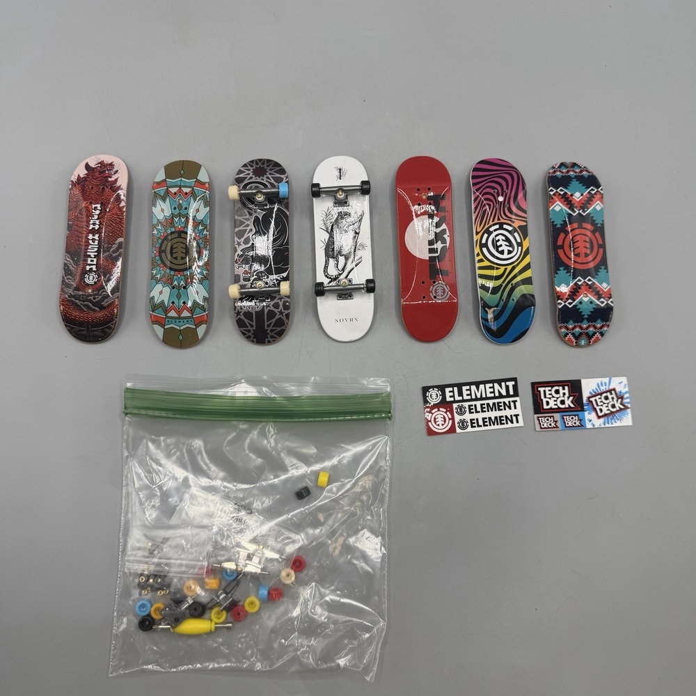 Lot of 8 Tech Deck Fingerboards Assorted Element Sovrn Hot Wheels Skate & Tools